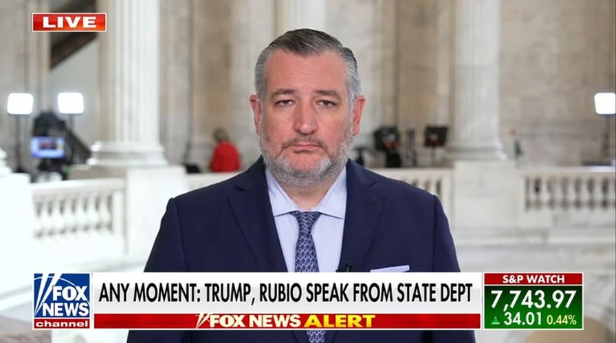 Ted Cruz urges US to arm Iranians to fight their government to achieve ‘regime collapse’