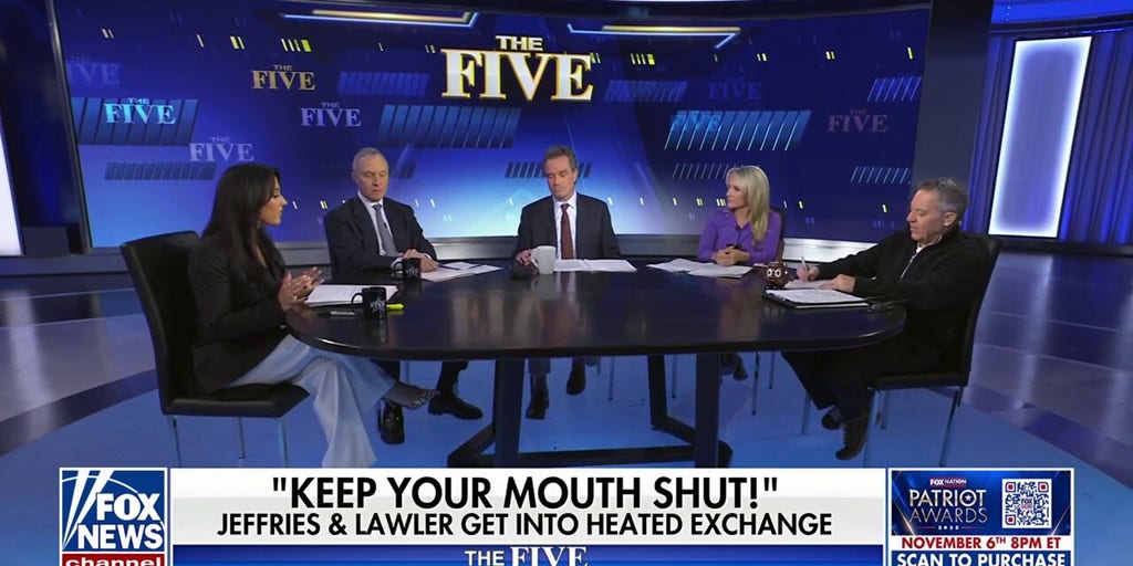 'The Five' reacts to the shutdown SMACKDOWN