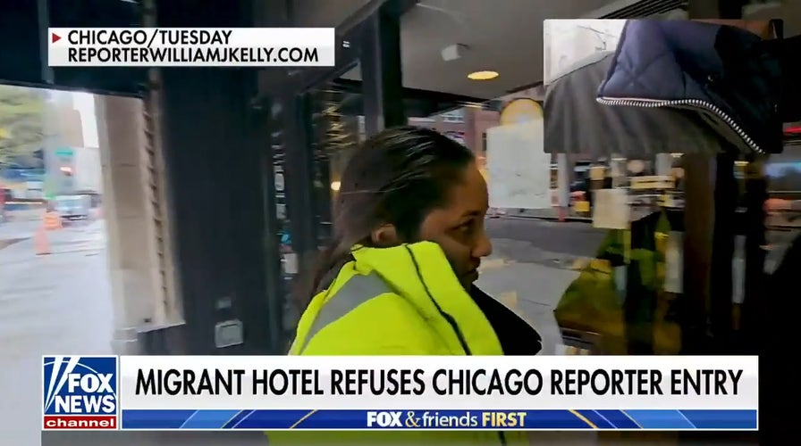 Migrant hotel refuses Chicago reporter entry