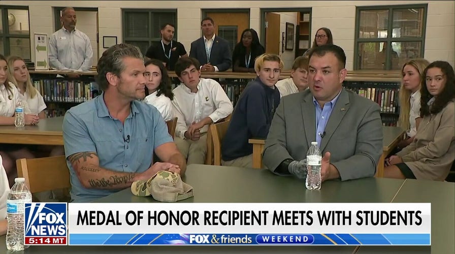 Medal of Honor recipient inspires TN students: 'I joined because I wanted to make a difference'