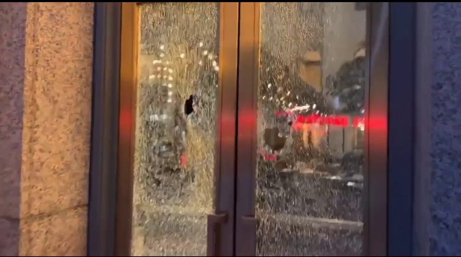 Protesters throw rocks at Atlanta Police Foundation building