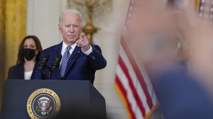 Biden playing 'the blame game' with Afghanistan crisis: Investigative journalist