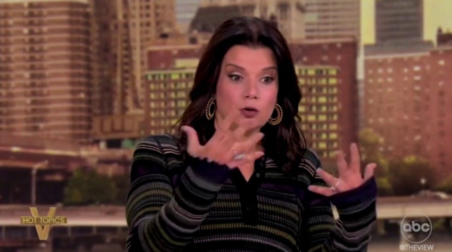 'The View' co-host calls out 'conflict of interest' in Olivia Nuzzi-RFK Jr. relationship