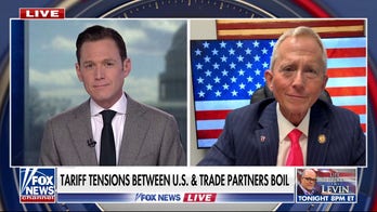 Lawmakers negotiate federal budget amid potential government shutdown