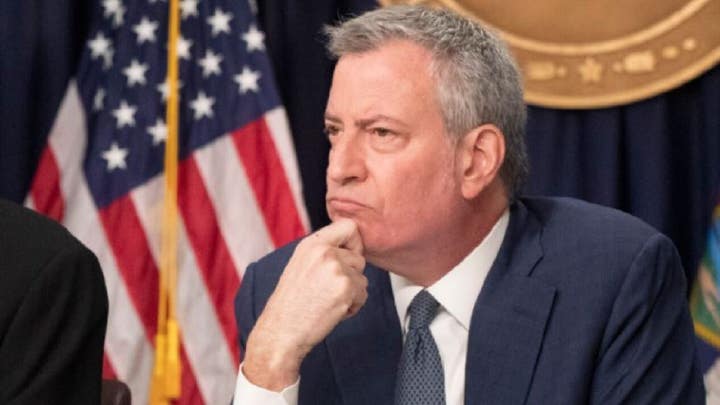 Should Bill de Blasio resign amid New York City violence?