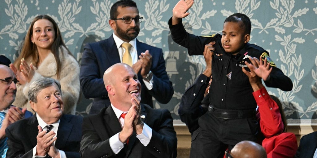 Trump recognizes young cancer survivor who dreams of being a police officer
