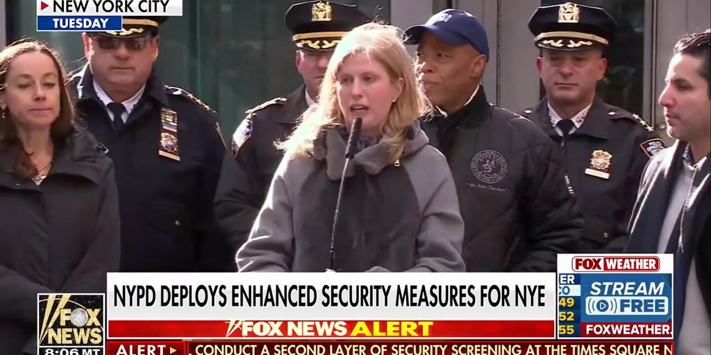 Former NYPD lieutenant details heightened Times Square security for New Year’s Eve