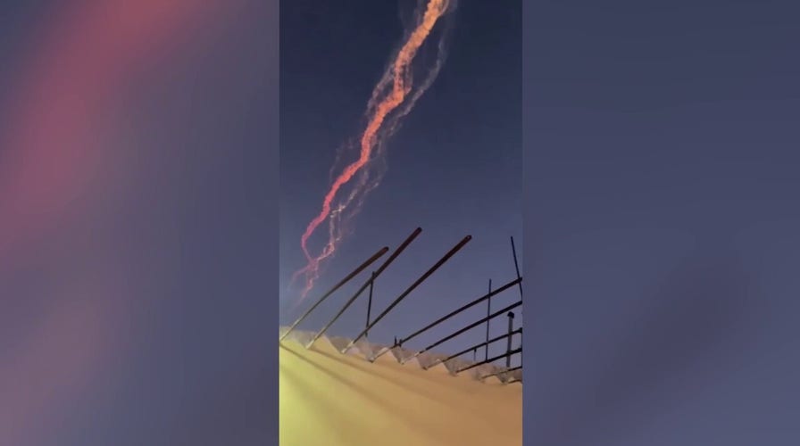SpaceX Starship rocket debris seen from Turks and Caicos