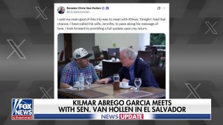 Sen. Van Hollen meets with Kilmar Abrego Garcia