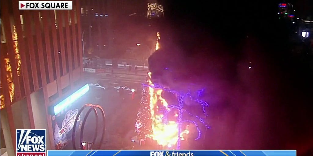 Christmas tree set on fire at Fox Square, suspect arrested Fox News Video