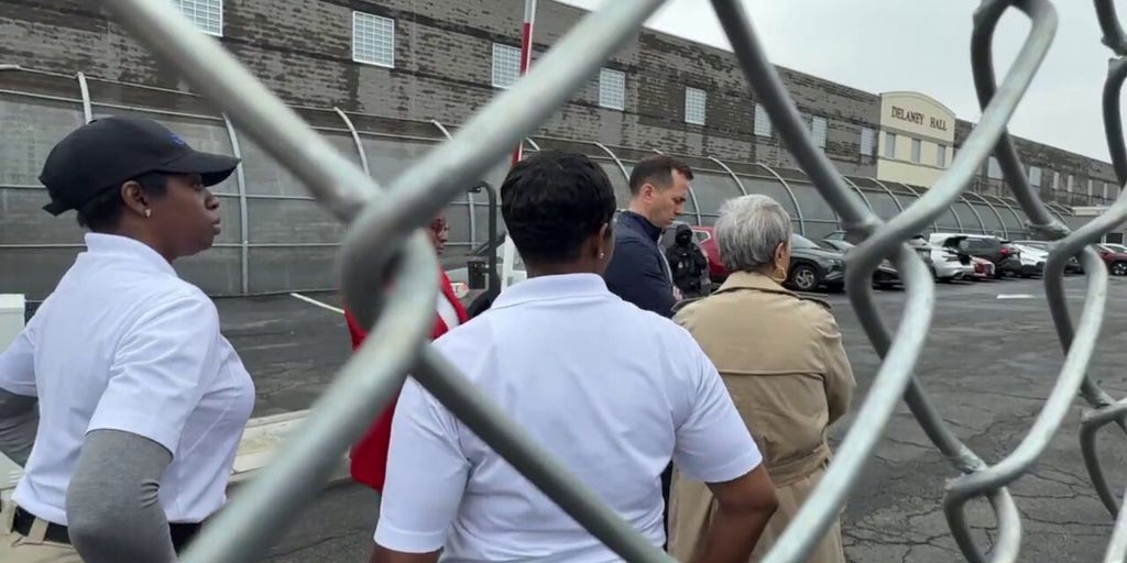 New Jersey Democrats Storm ICE Facility, Mayor Arrested Amid Safety Concerns