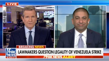 Lawmakers question legality of Venezuela strike, expert weighs in