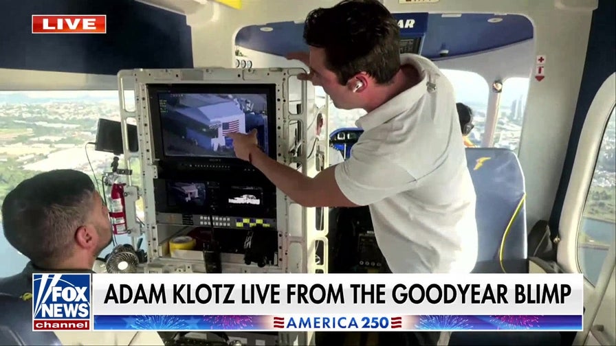 Adam Klotz gets bird's-eye view of NYC from Goodyear Blimp