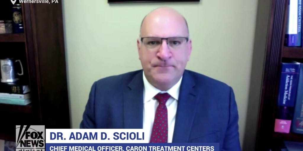 Cancer risk spikes with alcohol consumption, expert warns