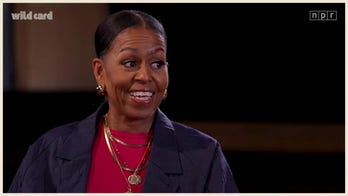 Michelle Obama scoffs at divorce rumors