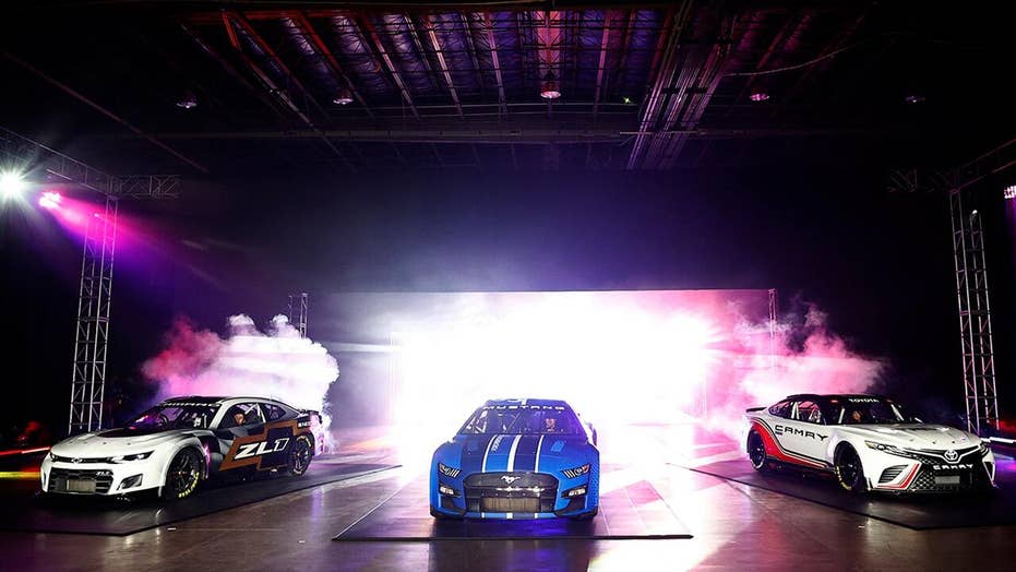 Next Gen Nascar Cars Equipped With Digital Rear View Mirror Tech Fox News Next Gen Nascar Cars Equipped With Digital Rear View Mirror Tech Fox News