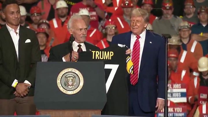 Pittsburgh Steelers players present Trump with custom jersey during US Steel rally