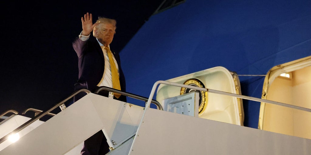 WATCH LIVE: Trump arrives at Joint Base Andrews