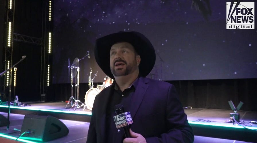 Garth Brooks says there's nothing 'God could invent' that would keep him apart from Trisha Yearwood