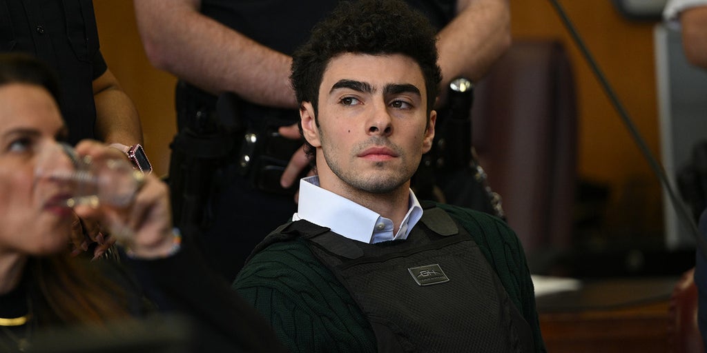 WATCH LIVE: Alleged CEO assassin Luigi Mangione to be arraigned