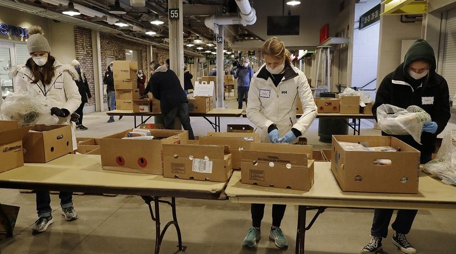 Wrigley Field transforms into food distribution center during pandemic