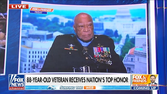 88-year-old Vietnam veteran James Capers Jr. receives Medal of Honor