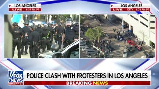 LAPD clashes with anti-ICE protesters in Los Angeles