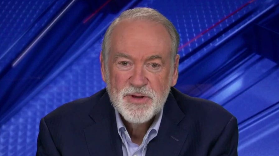 Mike Huckabee: Liberal media's attacks on Trump are 'caricatures of reality'