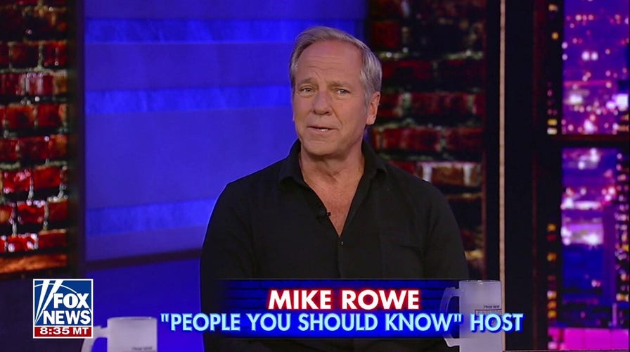 WATCH: Mike Rowe Stops By 'Fox News Saturday Night' To Talk About His New Online Show