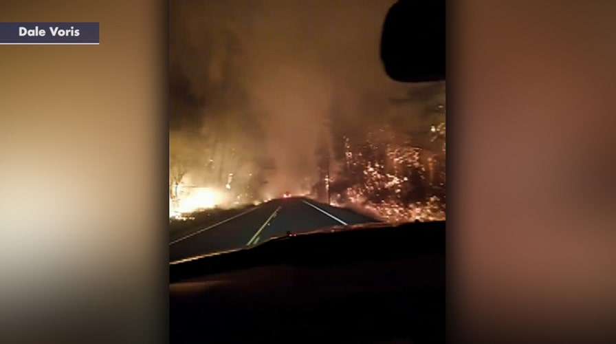 Man in Oregon fleeing wildfires films frightening evacuation