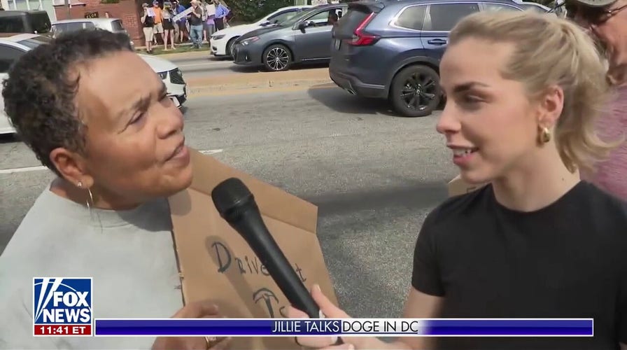 ‘Fox News @ Night’ talks to anti-Musk protesters