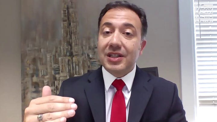 Legal analyst details what factors judge is looking at in Menendez brothers resentencing hearings