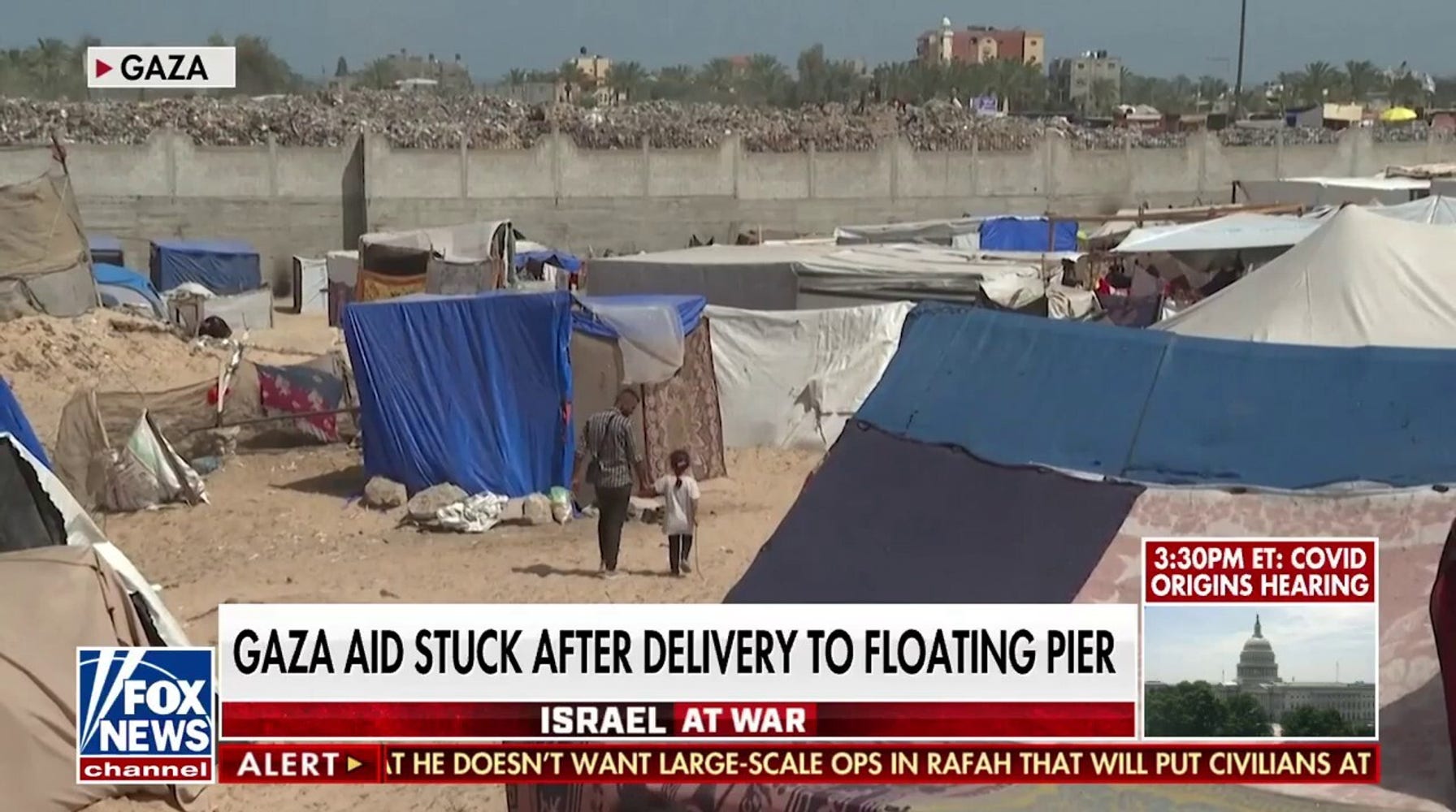 Crisis in Gaza: Aid Delivery Stalls Amid Challenges and Desperate Crowds