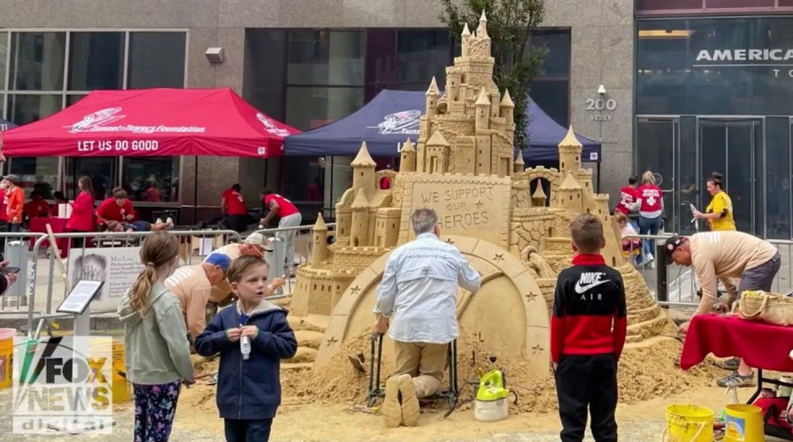 Sand sculptor in NYC dedicates his handiwork to America's first responders