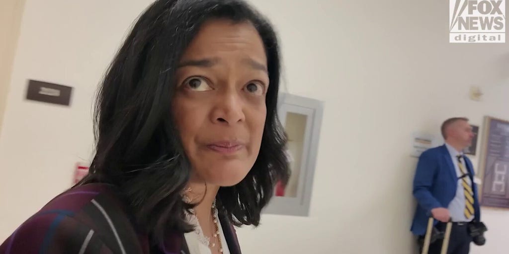 Iran war ‘has even bigger consequences’ than Syria, Rep. Jayapal says