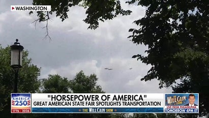 The Horsepower of America: US Air Force Thunderbirds fly over DC