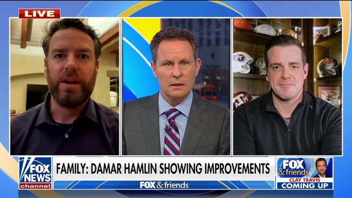Carson Palmer says Damar Hamlin collapse 'unlike anything I've seen'