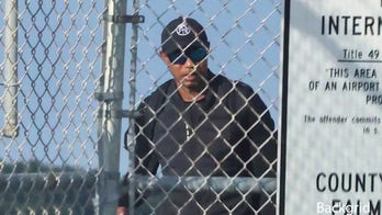 Tiger Woods returns to Florida after seeking treatment overseas