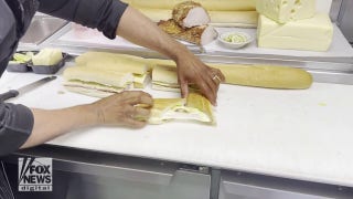 This is how Miami's Versailles Restaurant makes its Cuban sandwich - Fox News