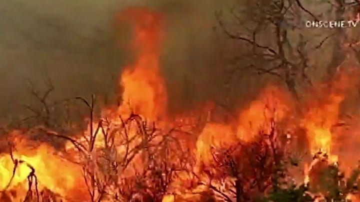 Thousands if firefighters battling California wildfires
