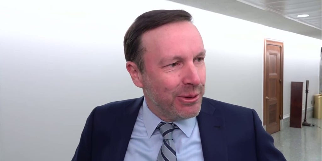 Senator Chris Murphy responds to backlash he received for 'sarcastic' Iran war post