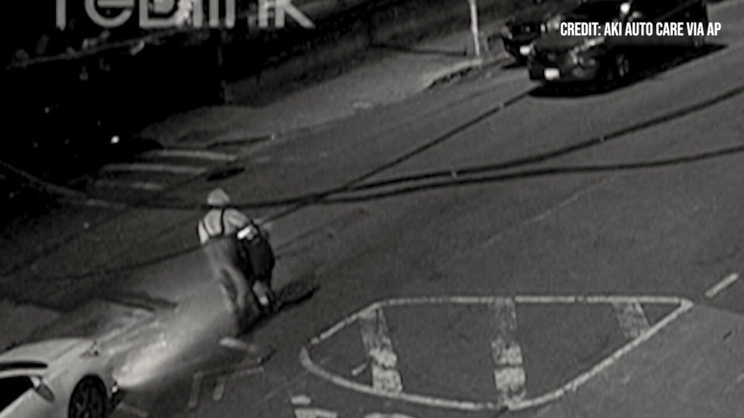 Creepy videos of people swarming sewers in New York City