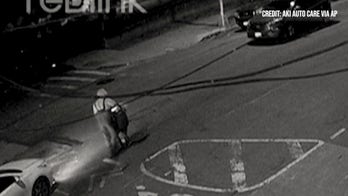 Creepy videos of people swarming sewers in New York City