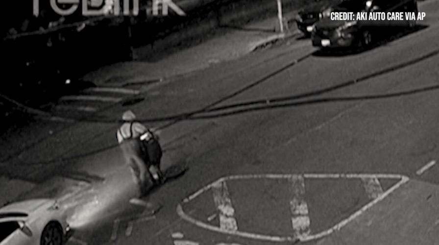 Creepy videos of people swarming sewers in New York City