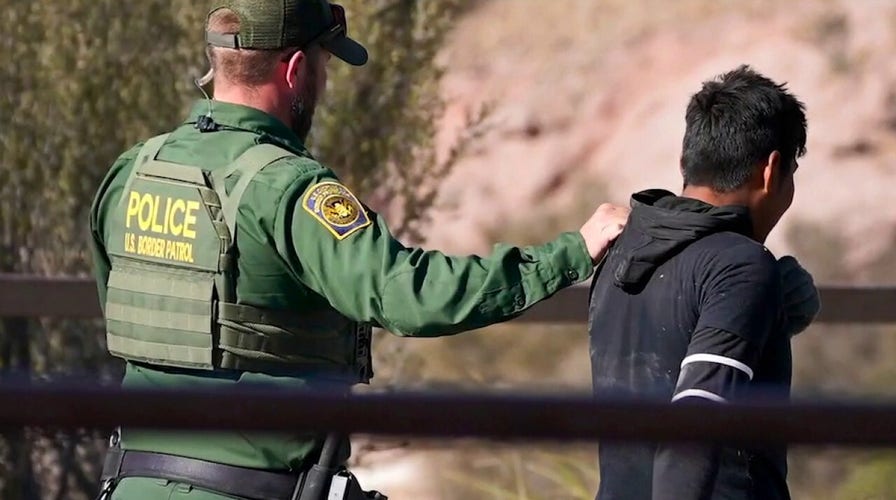 Drug cartels exploiting weaknesses of Biden's 'open radical border policies': Former DEA agent