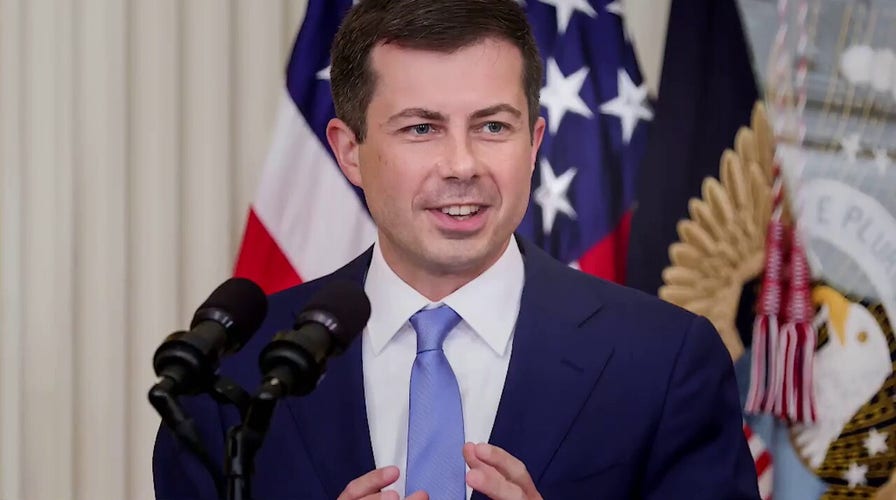 Coming up on 'ӣ����Ƶ Sunday': August 8