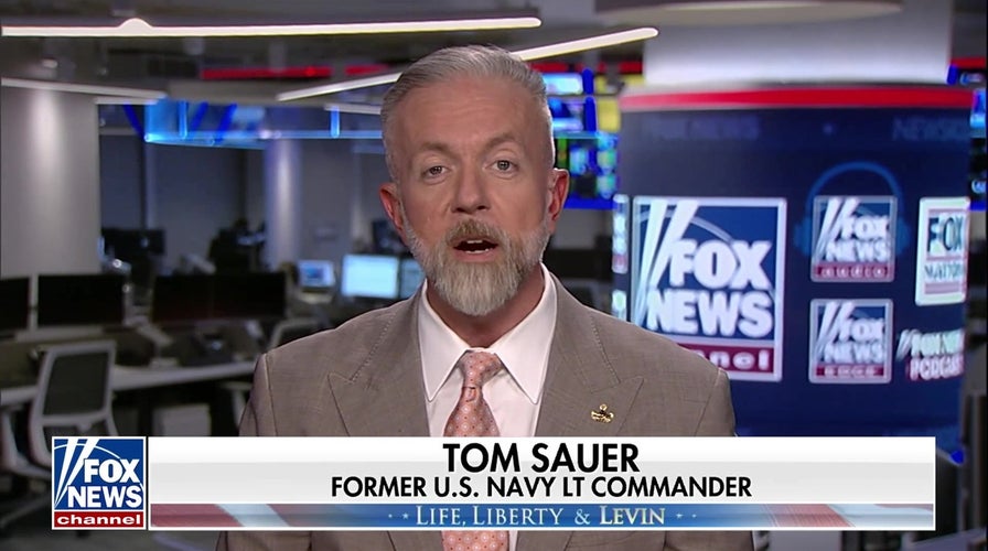  Former Navy EOD officer