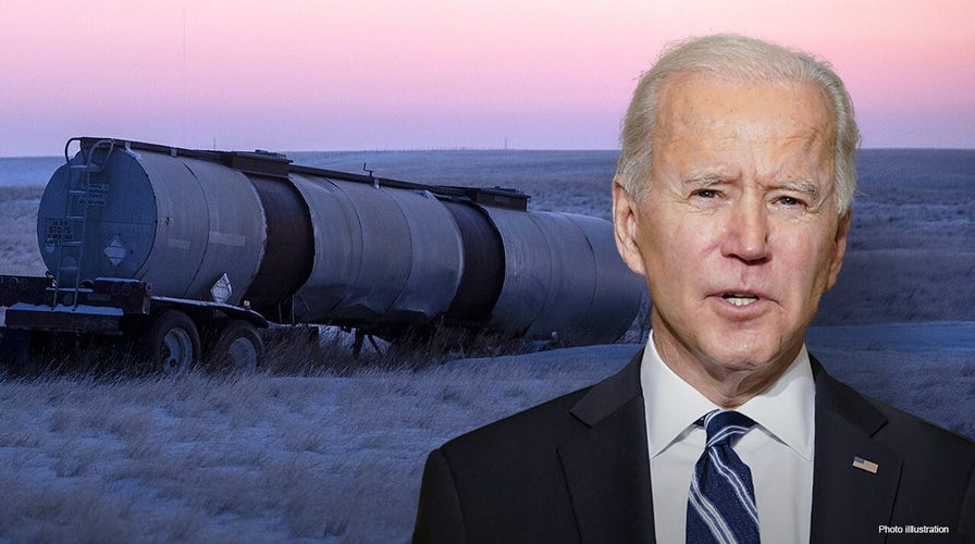 'The Five' criticize Biden for shutting down US pipeline, endorsing Russia's