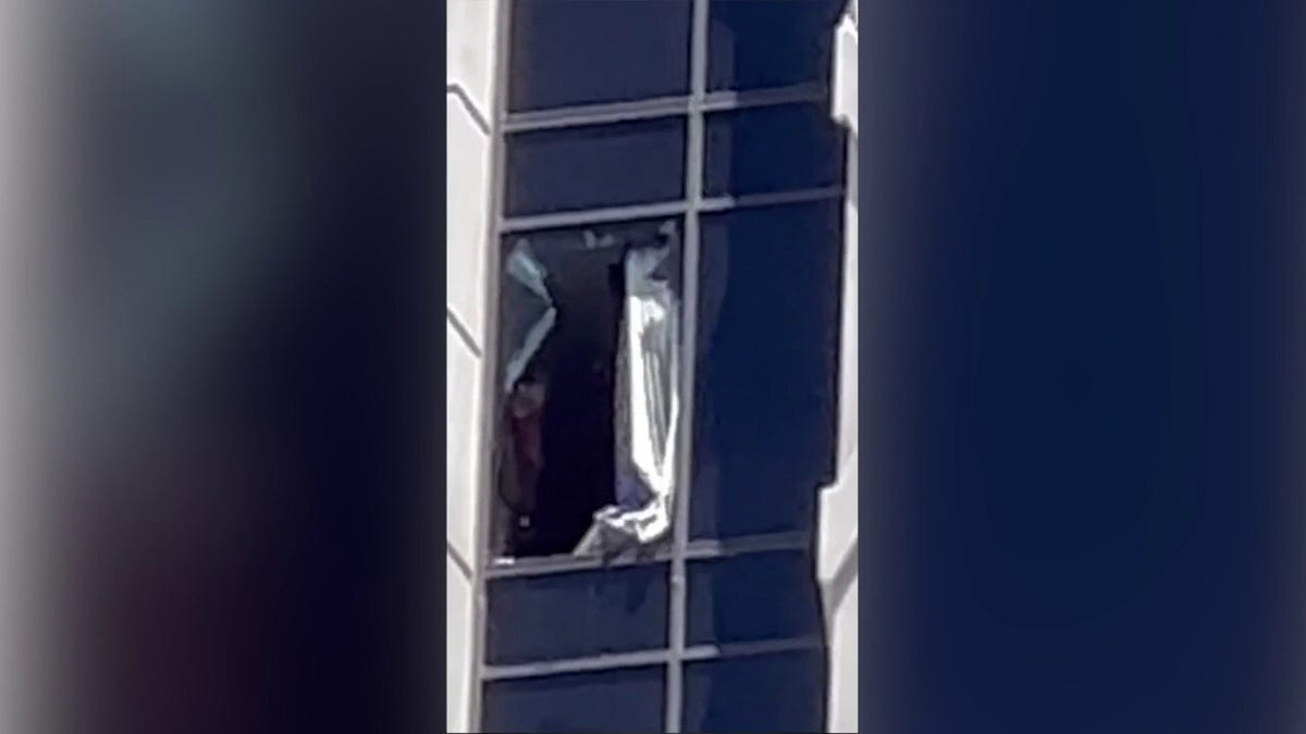 Man throws objects from Caesars Palace hotel room in Las Vegas