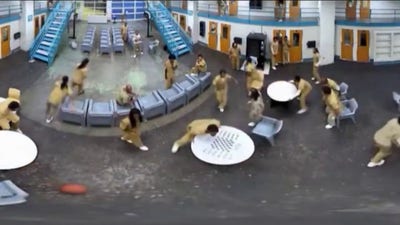 St. Louis County releases jail disturbance video of angry inmates over phone time, WiFi issues